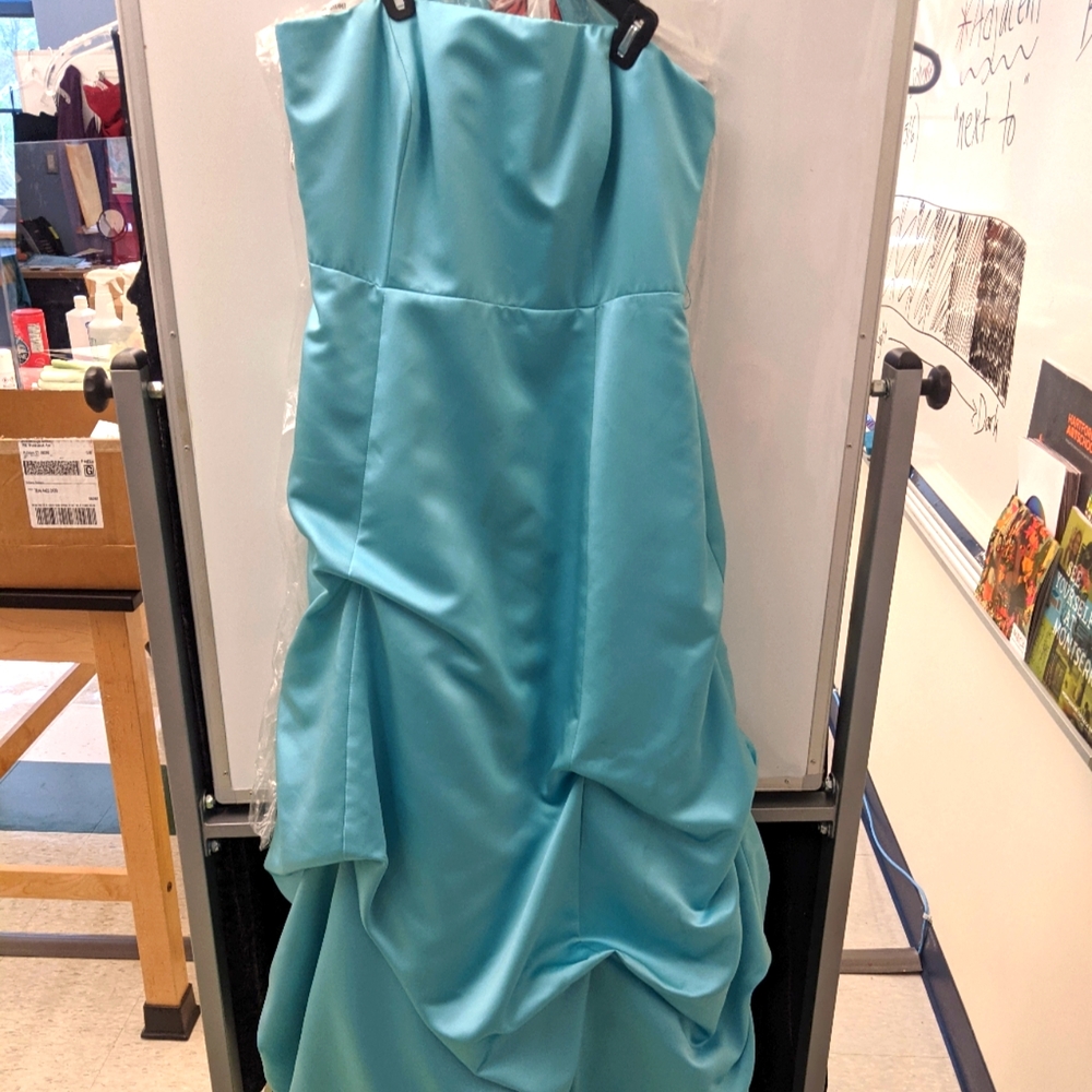 Blue size 14 strapless formal dress